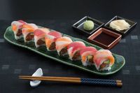Ini 10 Jenis Sushi Roll Fusion Paling Populer (2)