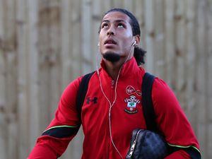 Mourinho Soal Transfer Van Dijk yang Begitu Mahal