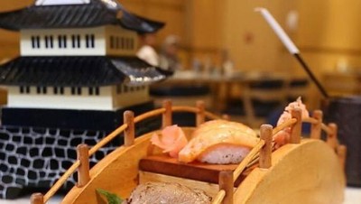 Sushi Tumpeng hingga Sushi di Atas Jembatan, Kreasi Sushi yang Unik dan Enak