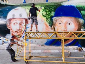 3 Karya Seni yang Terinspirasi dari Pesawat Terbang