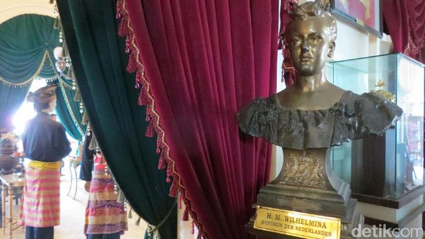 Patung Ratu Wilhelmina dari Belanda (Fitraya/detikTravel)