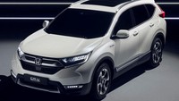 Tenaga hybrid dipasok dari sistem dua motor Intelligent Multi-Mode Drive (i-MMD) yang mirip dengan Accord Hybrid. Motor listrik dipassangkan dengan mesin bensin Atkinson-cycle i-VTEC 2.0 liter. CR-V Hybrid memiliki tiga mode berkendara, yaitu EV Drive, Hybrid Drive dan Engine Drive. Foto: Pool (Honda)