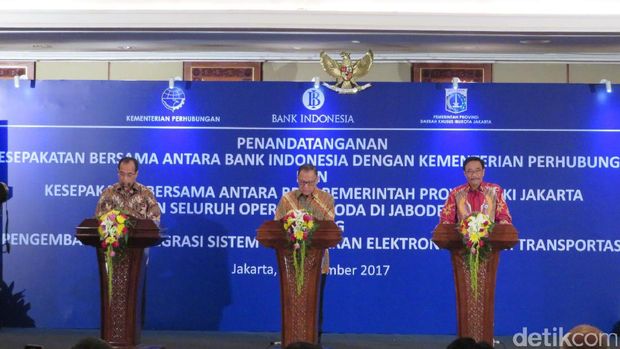 Bayar Transportasi Umum di Jakarta Kini Cukup Pakai Satu Kartu.
