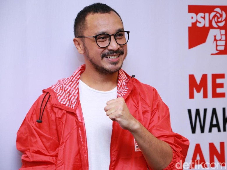 Foto: Giring Nidji (Hanif/detikHOT) Foto: Giring Nidji (Hanif/detikHOT)
