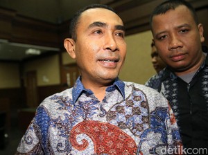 Bupati Buton Nonaktif Samsu Umar Divonis 3 Tahun 9 Bulan Bui