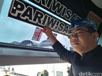Sopir Angkutan Umum di Bandung Berhak Usir Pengamen dan Pengemis