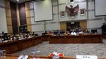 Kursi Kosong Pimpinan KPK di Rapat Komisi III