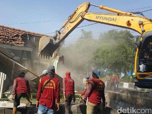 14 Tahun Terima Ganti Rugi, 19 Rumah di Jalan Menur Baru Dieksekusi