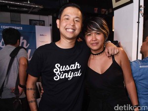 Coba Hal Baru, Film Susah Sinyal Dipromosikan Lewat Tur Stand Up Comedy