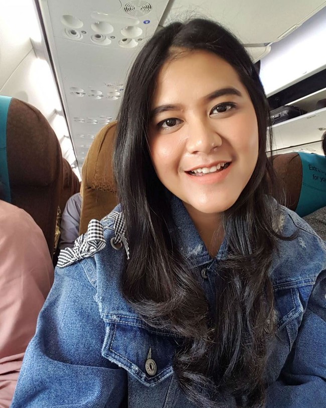 Kahiyang Ayu adalah sosok wanita yang memiliki pesona santun khas wanita Solo. Ia merupakan anak kedua dari Presiden Jokowi. Foto: Instagram