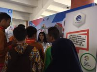 Booth Kominfo ramai dikunjungi 