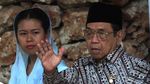 Melihat Kedekatan Gus Dur dengan Putri-putrinya