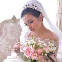 Chelsea Olivia, makeup artist Donny Liem. Foto: Instagram