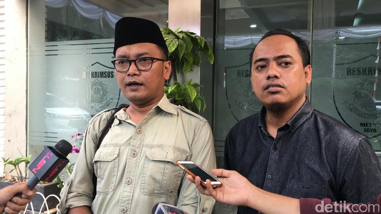 Diperiksa Polda, Guntur Klarifikasi Sangkaan Jonru soal Uang ke PBNU Diperiksa Polda, Guntur Klarifikasi Sangkaan Jonru soal Uang ke PBNU