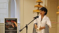 Pembukaan pameran diresmikan oleh Duta Besar RI untuk Hongaria, Y.M Wening Esthyprobo pada Selasa (5/9). Foto: Pensosbud KBRI Budapest
