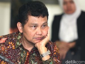 TKA China Masih Masuk RI, PPP: Nggak Bisa Ditunda Barang Sedetik?