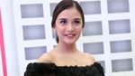 Wah, Chelsea Olivia Bening Banget!