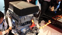 Nissan mengklaim dengan teknologi terbarunya, LEAF mampu menempuh jarak hingga 400 kilometer dalam sekali pengisian baterai.