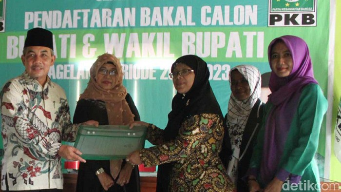 Wabup Magelang Kembalikan Formulir Cabup ke DPC PKB