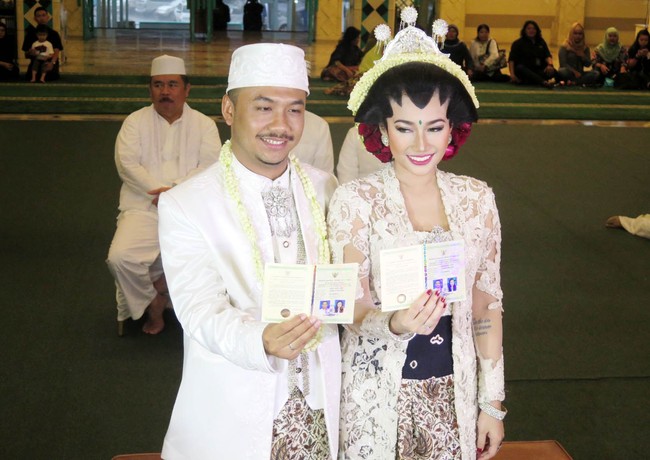 Kebaya pengantin Ratu Felisha. Foto: Dok. Instagram
