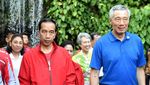 Melihat Keakraban Jokowi-PM Singapura Jalan-jalan di Botanic Garden