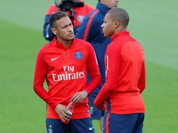 PSG menebus klausul buyout dalam kontrak Neymar dengan Barca yang bernilai 222 juta euro (sekitar Rp 3,5 T). Neymar pun jadi pemain termahal sepanjang sejarah. Foto: Charles Platiau/Reuters
