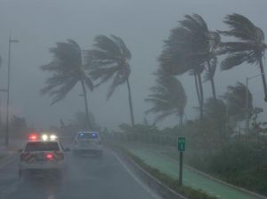 Foto: Puerto Rico Saat Kena Badai Irma