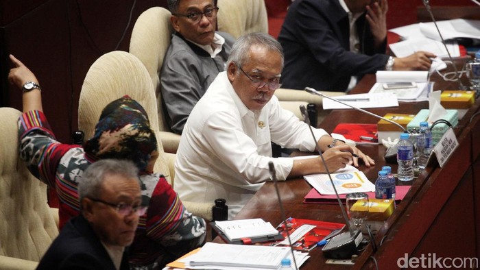 Ramai Keluhan Dominasi BUMN, Menteri PUPR: 75% Proyek PU untuk Swasta