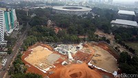 Sejumlah sarana olahraga direnovasi untuk menyambut ajang itu.