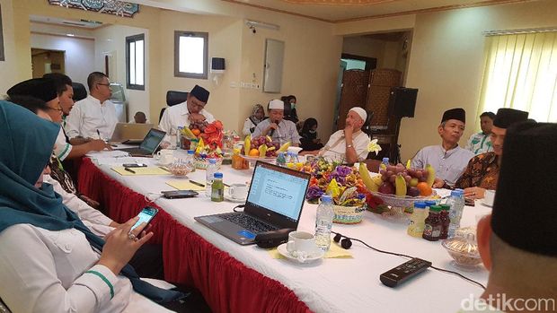 Isu 'Pecah' Kloter dan Katering Jelang Pergeseran Jemaah dari Mekah