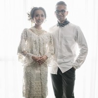 Kebaya pengantin Rini Wulandari. Foto: Dok. Instagram