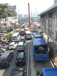 Pembangunan underpass di Mampang membuat busway jadi tak lagi steril