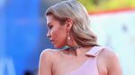 Pesona Stella Maxwell, Kekasih Kristen Stewart
