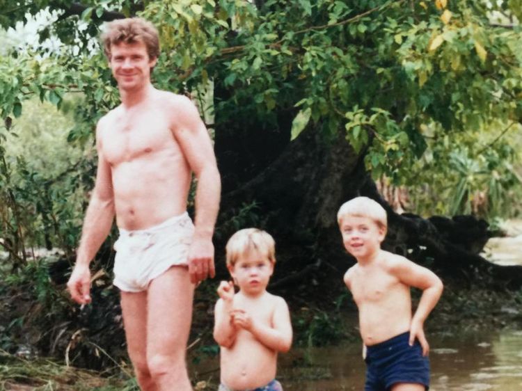 Transformasi Tubuh Chris Hemsworth Jadi Berotot Demi Perankan Thor