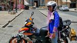 Pasangan Ini Bulan Madu Naik Honda Supra ke-24 Negara