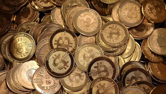 Misteri Bitcoin Gagal Jadi 'Emas Digital' di Tengah Gejolak Dunia