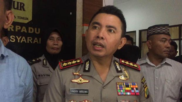 Kapolres Metro Jakarta Timur Kombes Andry Wibowo mengatakan pelaku dan korban baru kenal dua minggu.