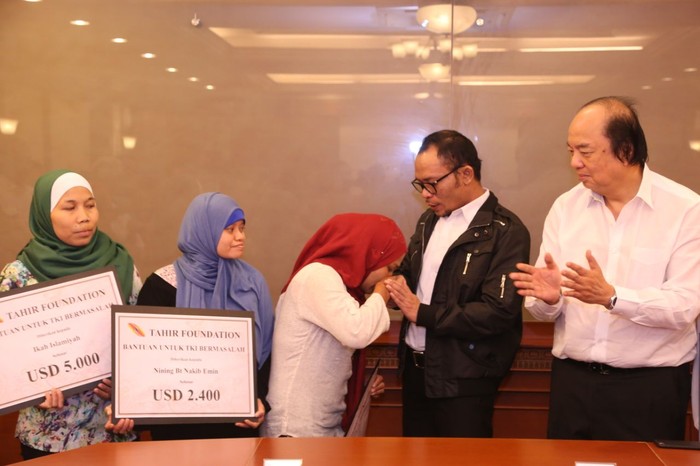 12 TKI yang Gajinya Tak Dibayar Dapat Bantuan Rp 1,4 M