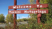 Takhini Hot Springs di Yukon, wilayah utara Kanada menjadi tuan rumah bagi International Hair Freezing Contest alias kontes membekukan rambut (takhinihotpools.com)