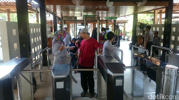 Pengamanan di Candi Borobudur.