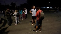 Pusat gempa disebutkan berada sekitar 123 kilometer barat daya kota Pijijiapan, dengan kedalaman 33 kilometer.