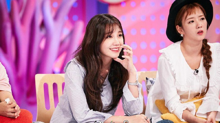Bomi dan Eunji Apink Bomi dan Eunji mengungkap pengalaman diet ekstrem