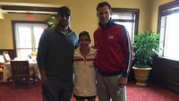 Brittany berpose dengan atlet tenis dunia Andy Roddick dan Bob Bryan. Foto: BrittanyTagliareni.com