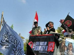 Putuskan Razman dan Pilih Bang Japar, Jonru: Ada Masalah Pribadi