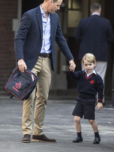 Foto: Bedanya Pangeran William dan Pangeran George di Hari Pertama Sekolah