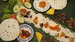 Enaknya Makan Siang Ramai-ramai Menyantap Nasi Liwet Sundaan Di Sini