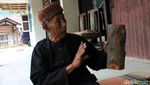 Foto: Sandal Bakiak yang Antik Khas Cikondang
