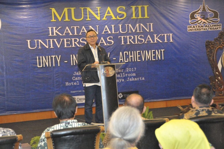 Ibu Negara Dicela, Ketua MPR Angkat Bicara Ibu Negara Dicela, Ketua MPR Angkat Bicara