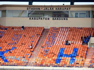 Persiapan Koreografi Bobotoh Jelang Persib vs Semen Padang