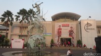 GOR Jati dan asrama PB Djarum yang diresmikan pada 27 Mei 2006 itu terletak dalam satu komplek di atas lahan seluas 43.207 m2. (Foto: Novita Dewi Salusi/detikSport)